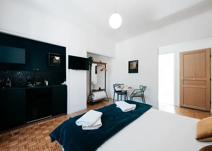 Les Precieuses Suites & Spa II